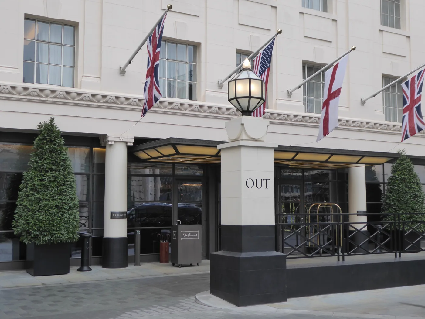 Beaumont Mayfair Spa Reopens With a New Sauna and Steam Room